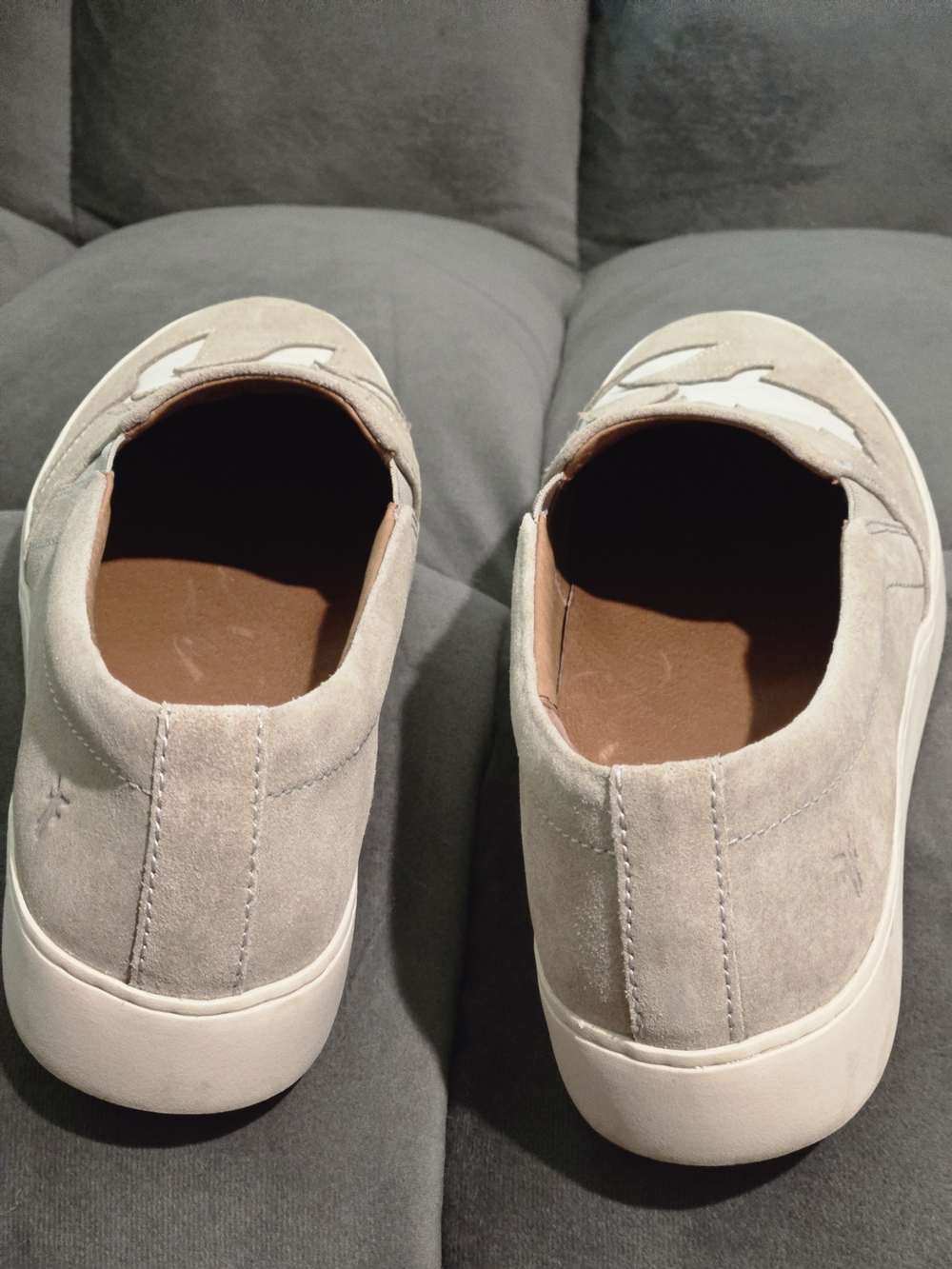 Frye Taupe Suede Slip-On Sneakers with White Floral Cut-out 7.5 - Picture 5 of 9